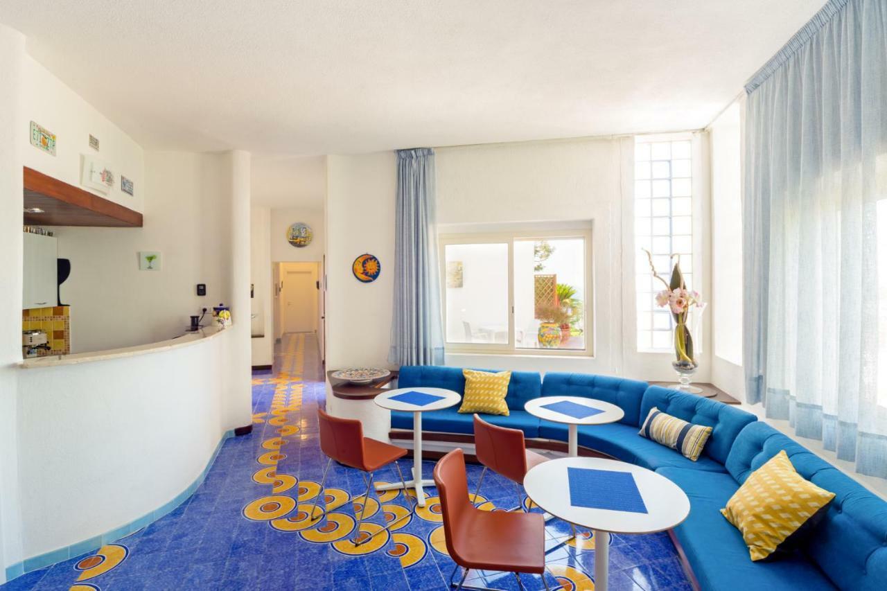 Villa Araucaria كازاميتْشيولا تيرمي المظهر الخارجي الصورة