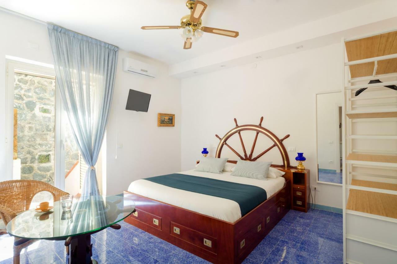 Villa Araucaria كازاميتْشيولا تيرمي المظهر الخارجي الصورة